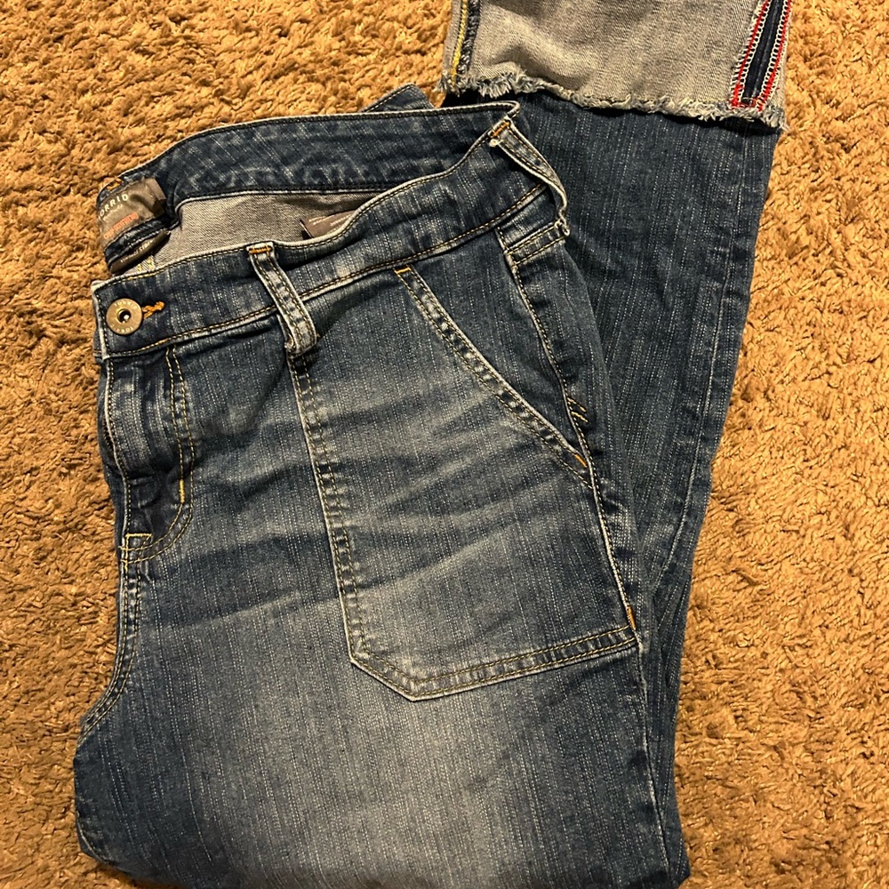 Capris